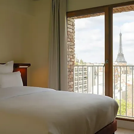 Edgar - église Appart hôtel 4*