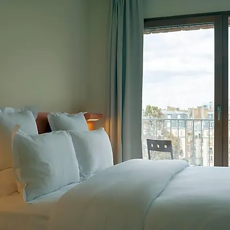 Appart hôtel Edgar - église 4*